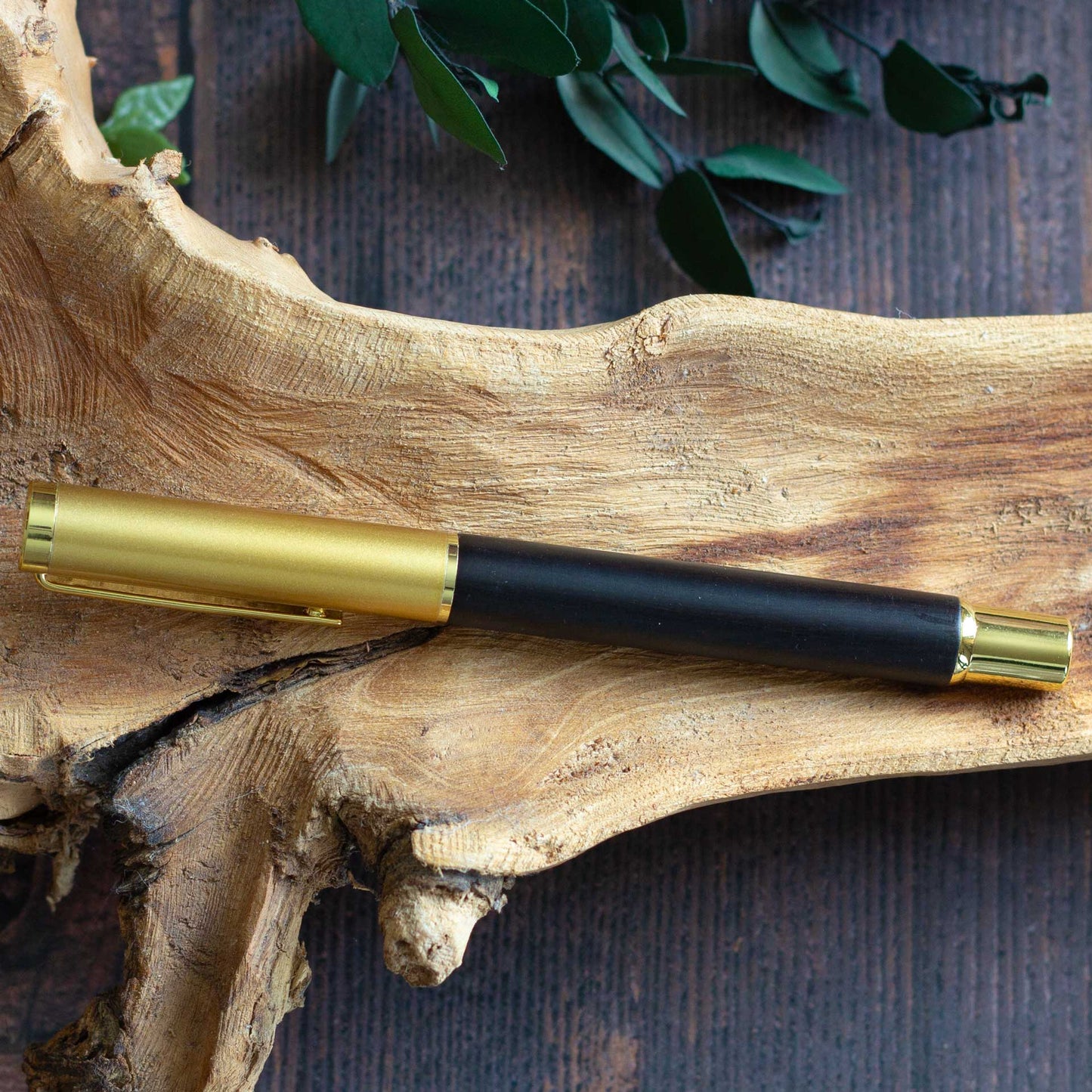 Classic Wooden Gel Pen - Sandalwood-Black Wood Body, Black Ink & Brass Accents