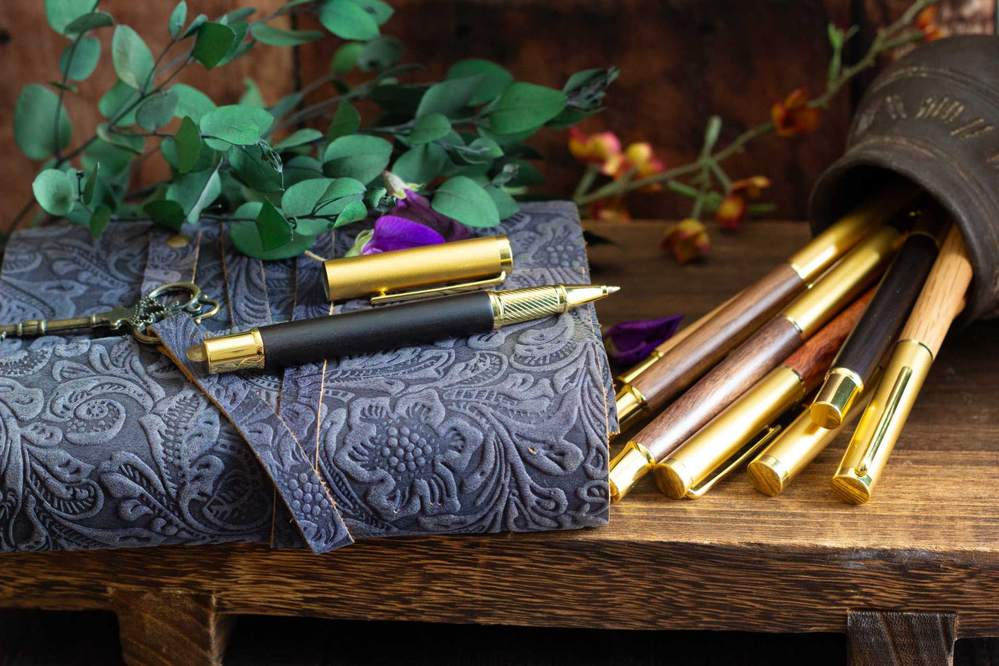 Classic Wooden Gel Pen - Sandalwood-Black Wood Body, Black Ink & Brass Accents