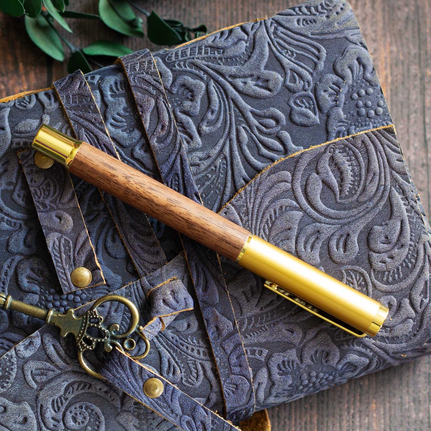 Classic Wooden Gel Pen - Pale Walnut Body, Black Ink & Brass Accents