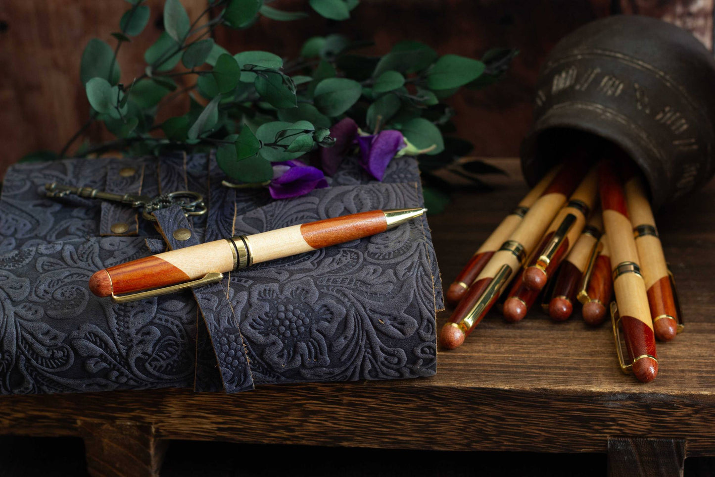 Two Colour Wooden Pen. Retractable nib, black ink, beech and maple wood