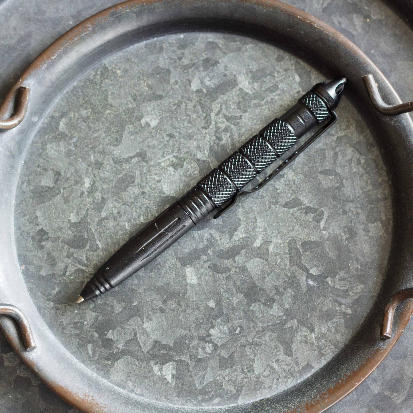 Outdoor Tactical Pen. Metal with black ink, for walking and survival