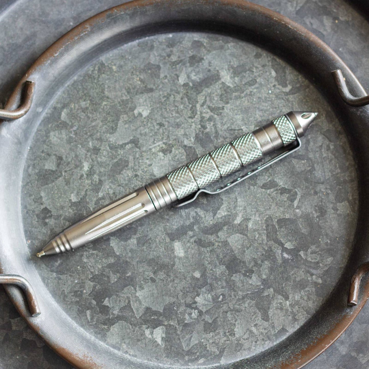 Outdoor Tactical Pen. Metal with black ink, for walking and survival
